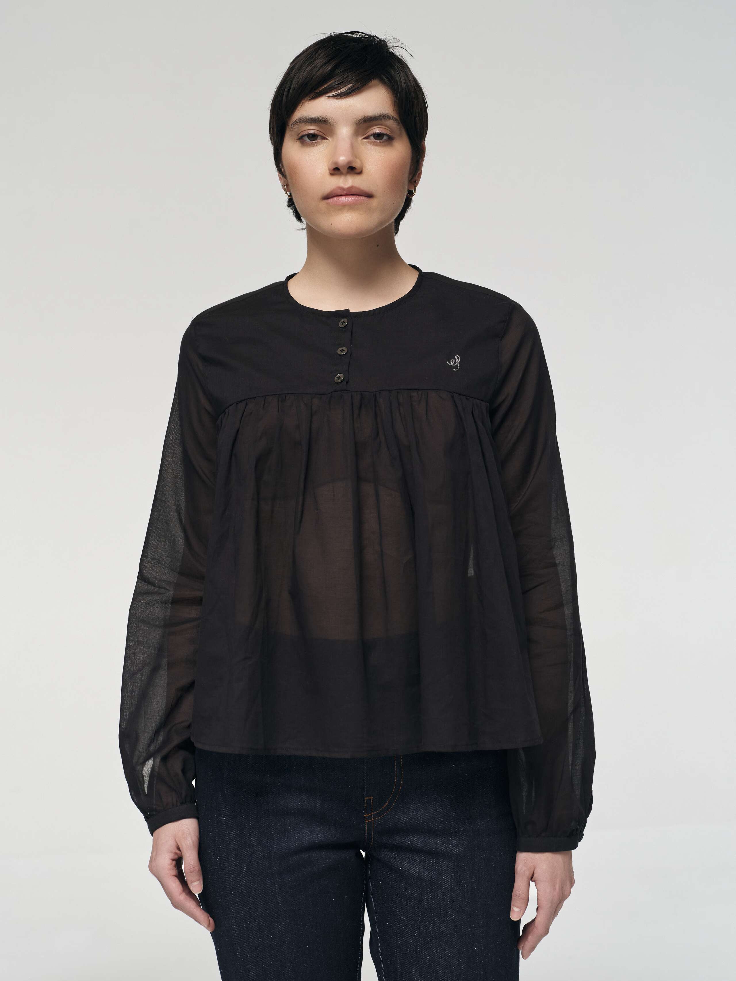 Maple Blouse in Black cotton voile