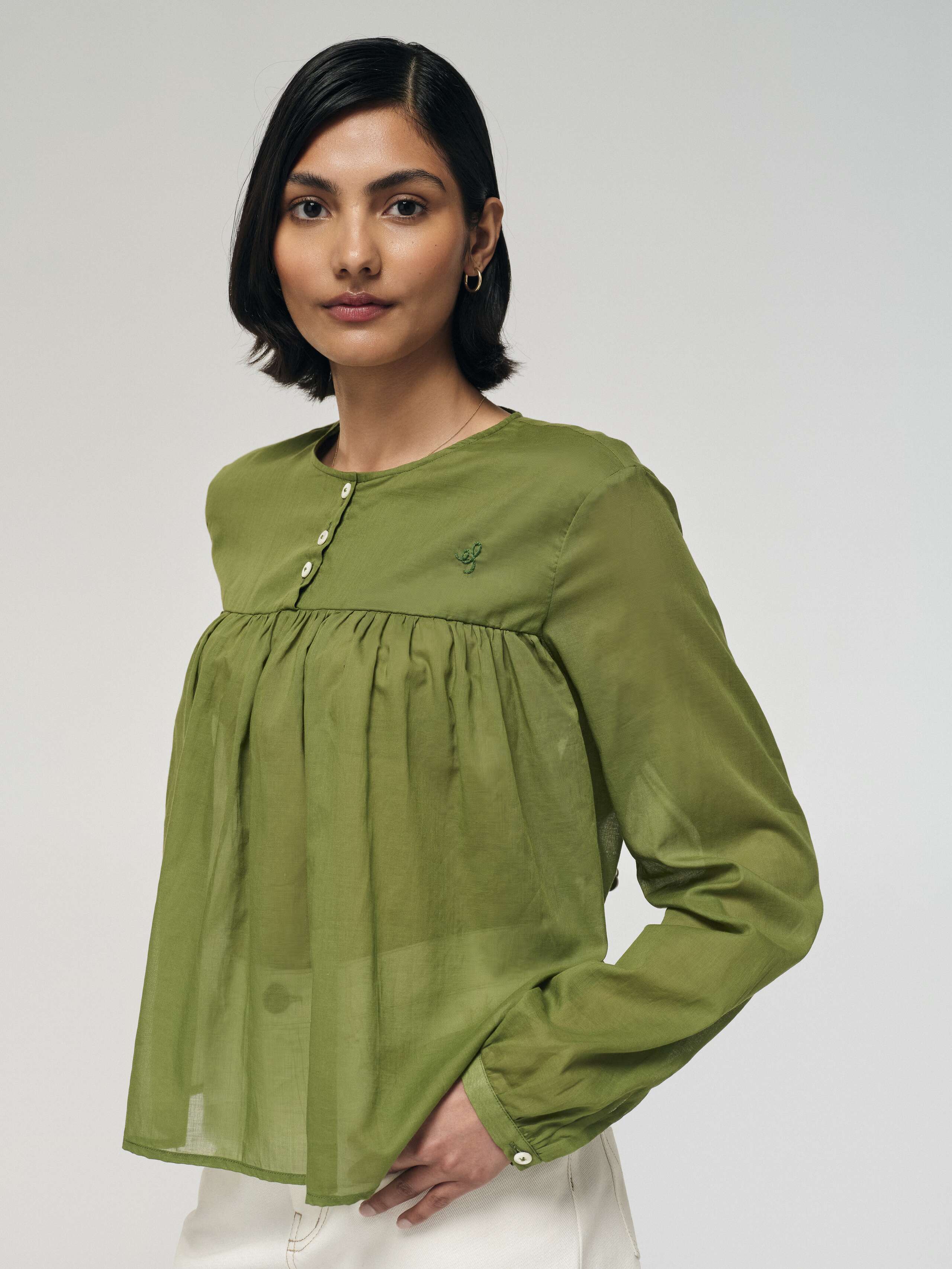 Maple Blouse in Green cotton voile