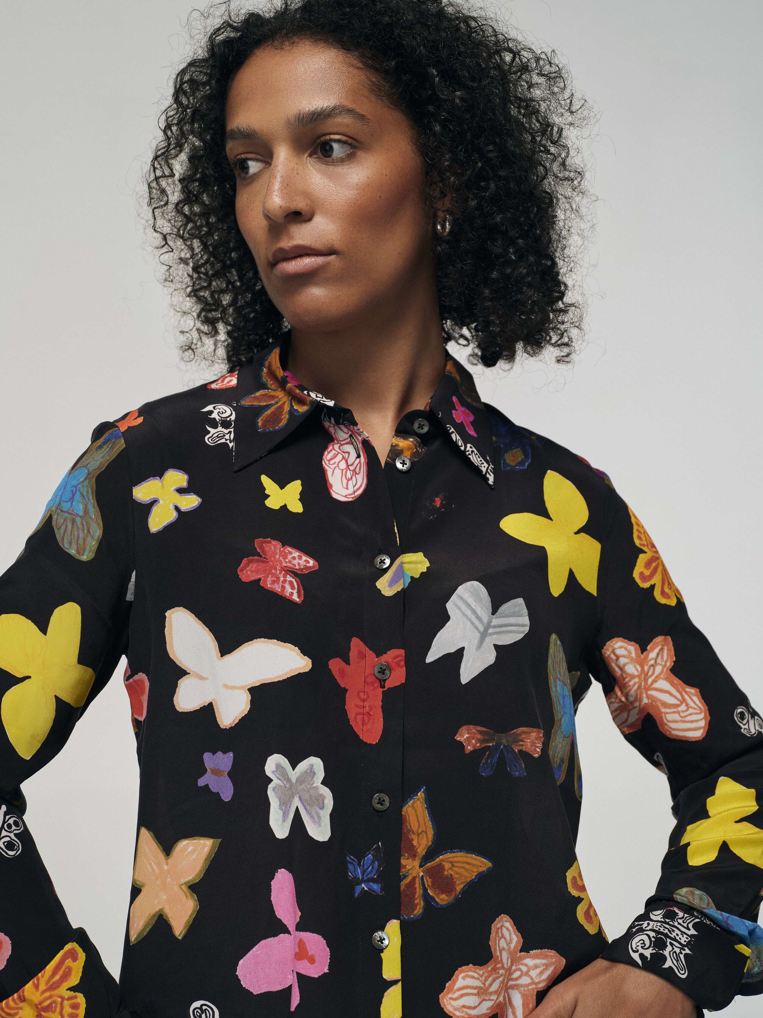 Maxi blouse in butterfly print