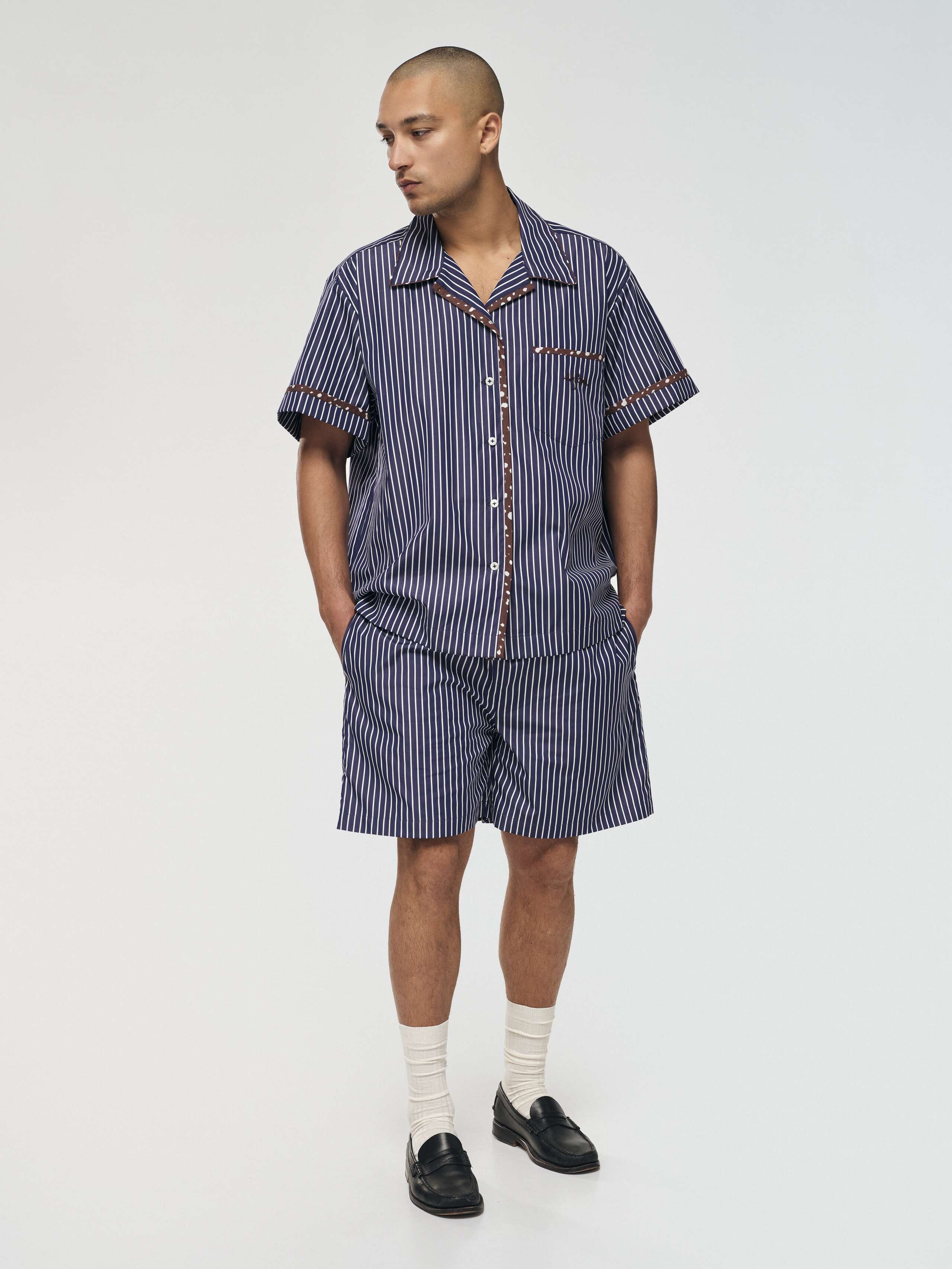 Allen Shorts in navy stripes