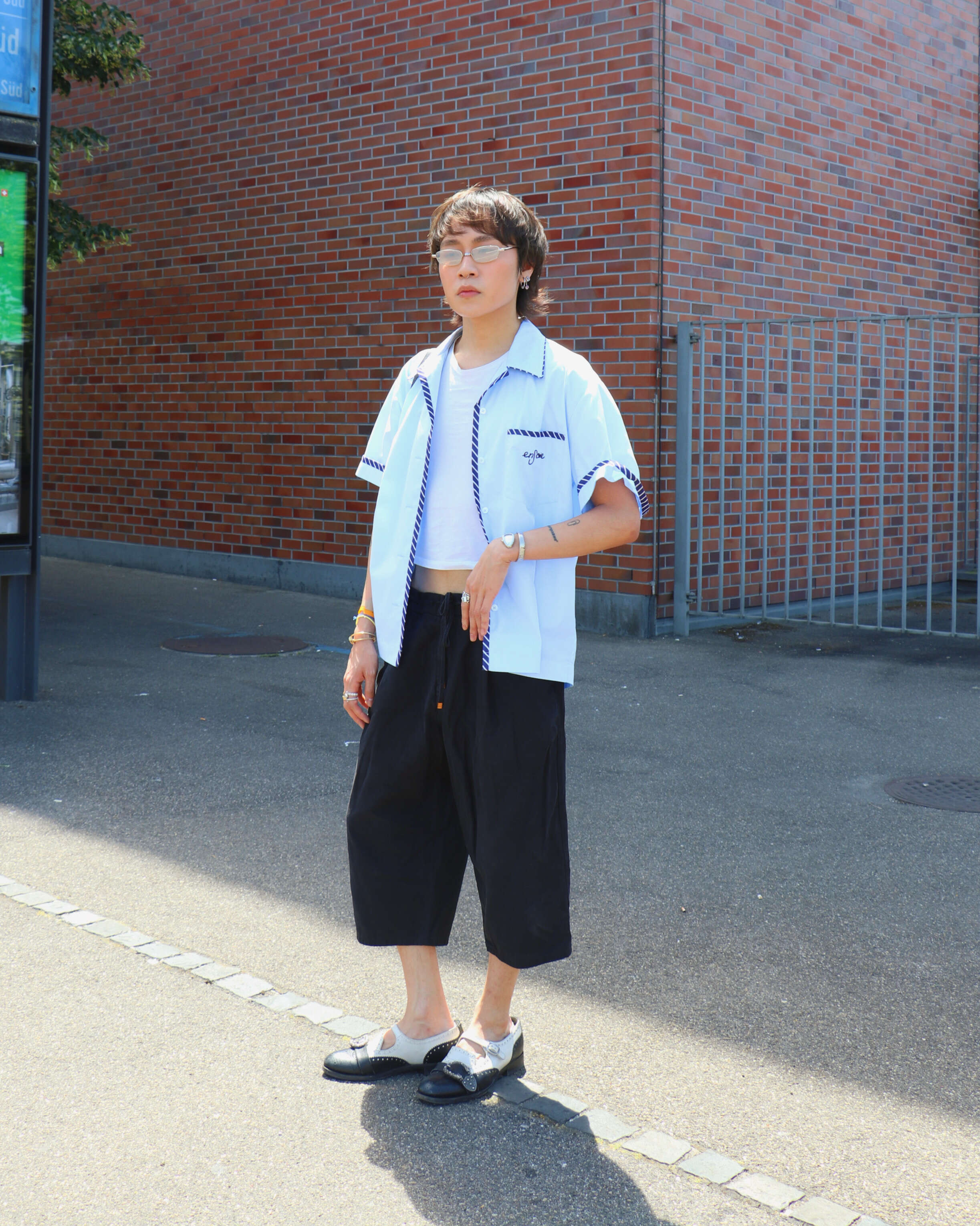 Picture of a young man wearing an enSoie shirt.