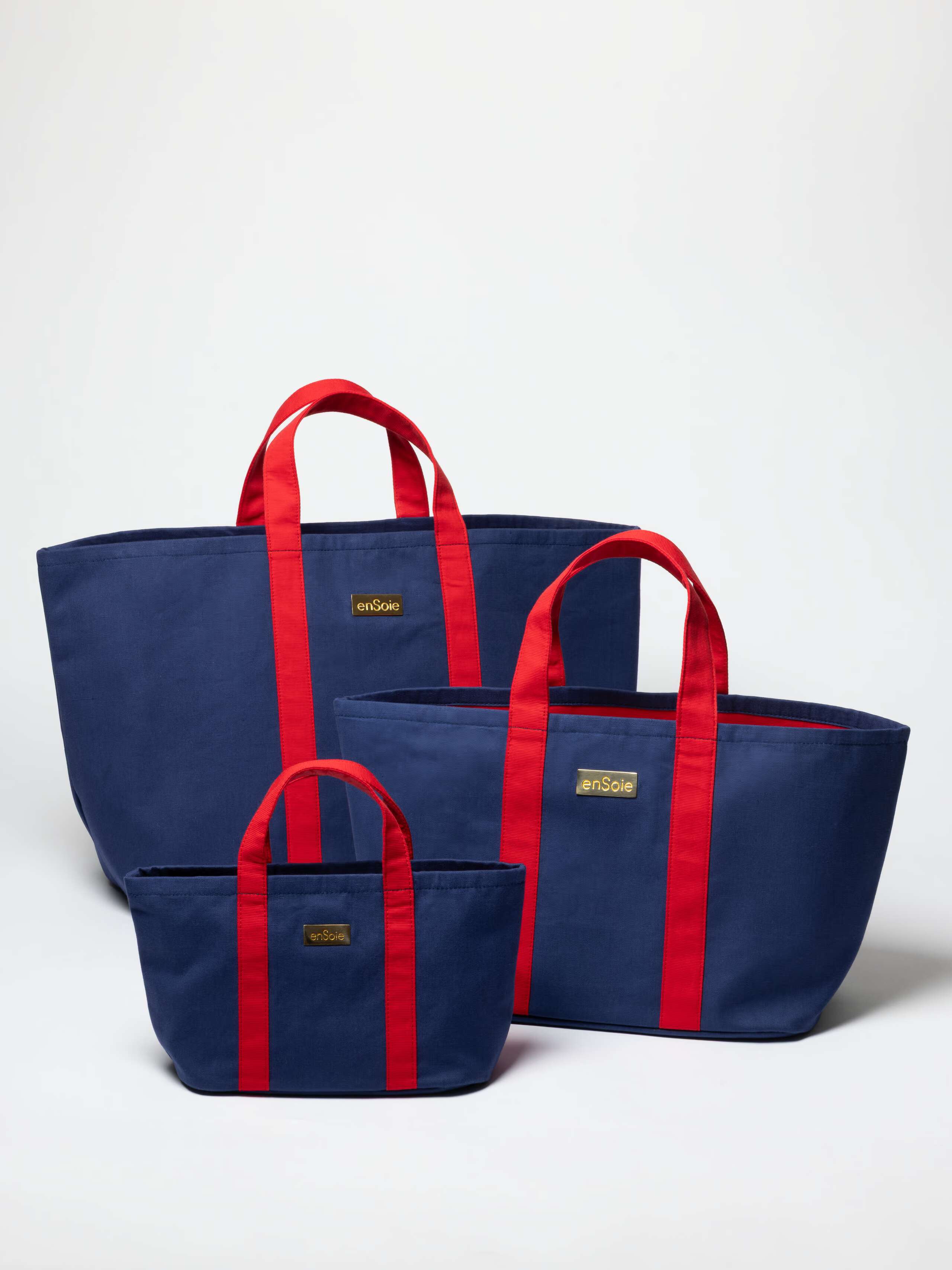 Product Shot of Upstate Bag in Indigo Blue 