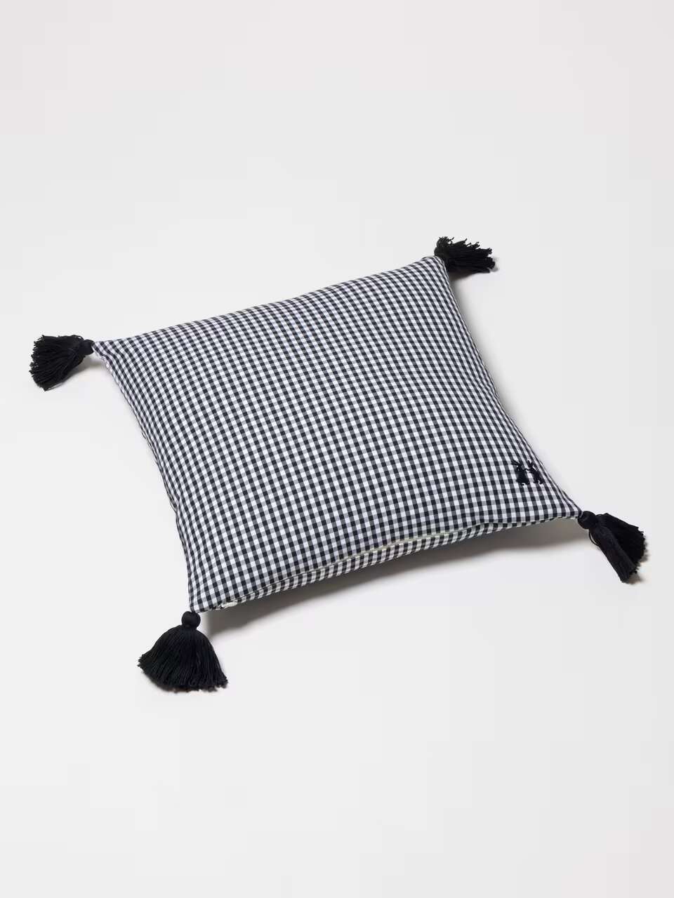 Product Shot of Mila Pillow in Black 