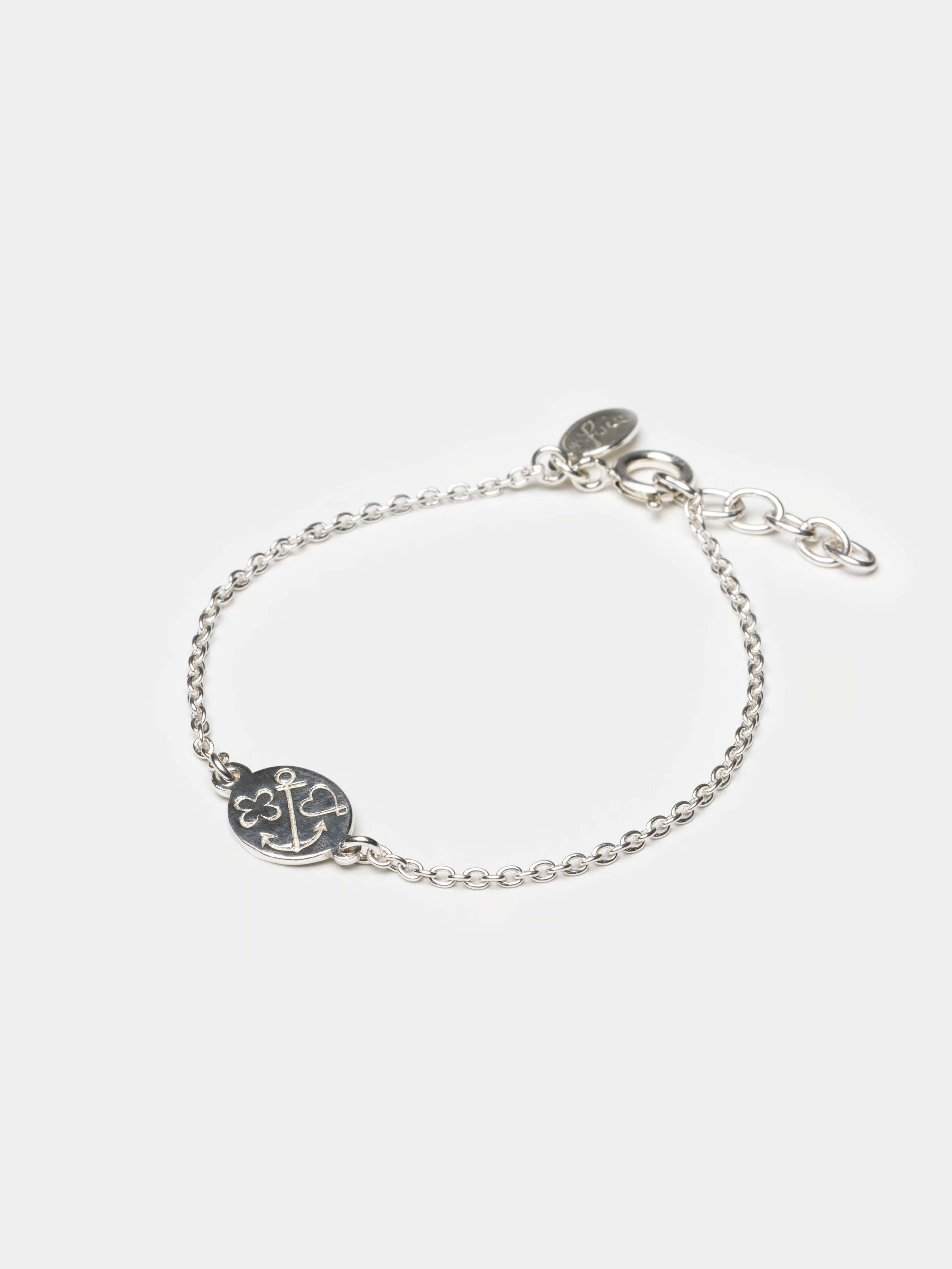 Product Shot of Love Luck Hope Bracelet Silver 