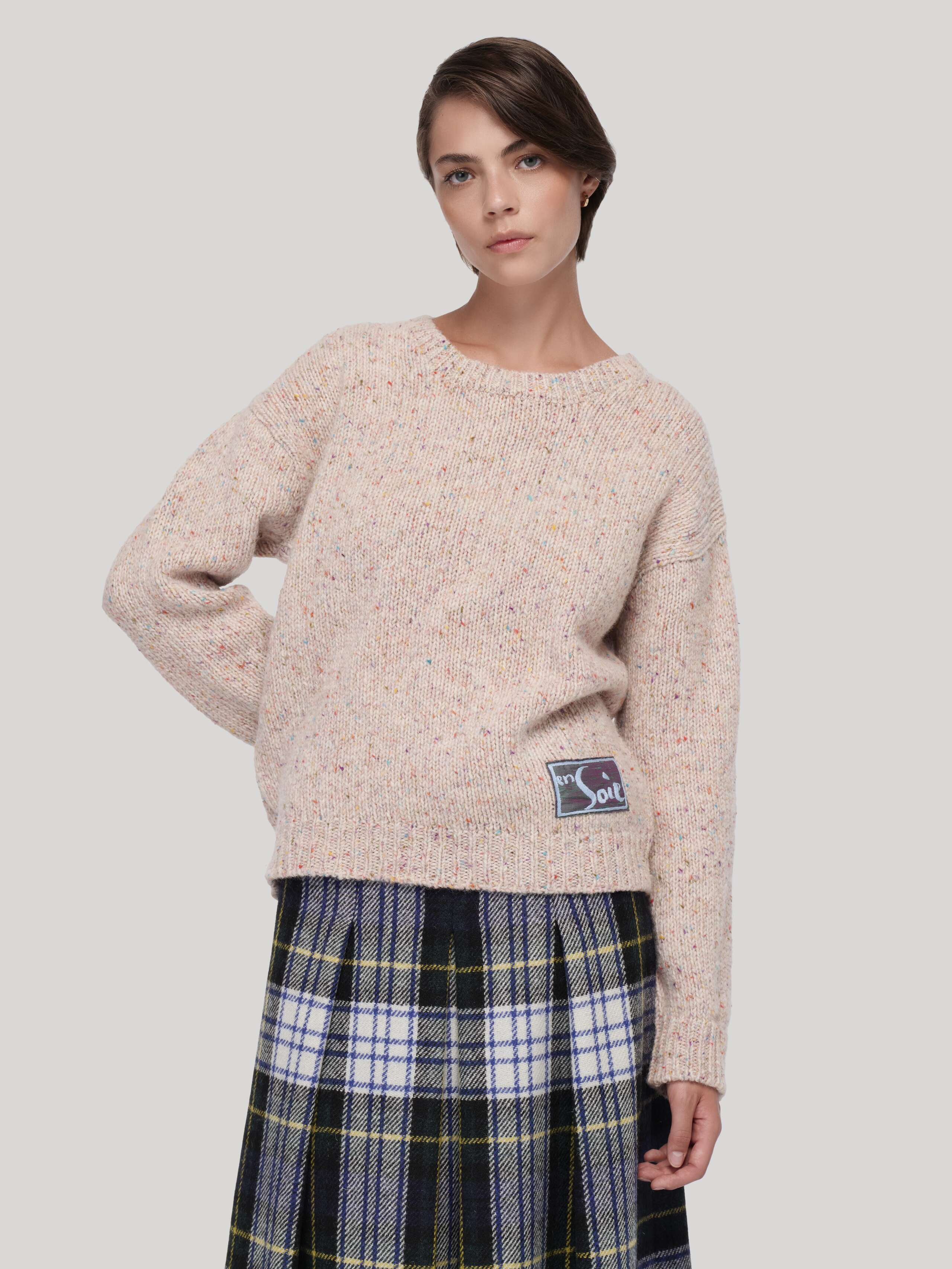 Fiona Crewneck sweater in wildflower beige
