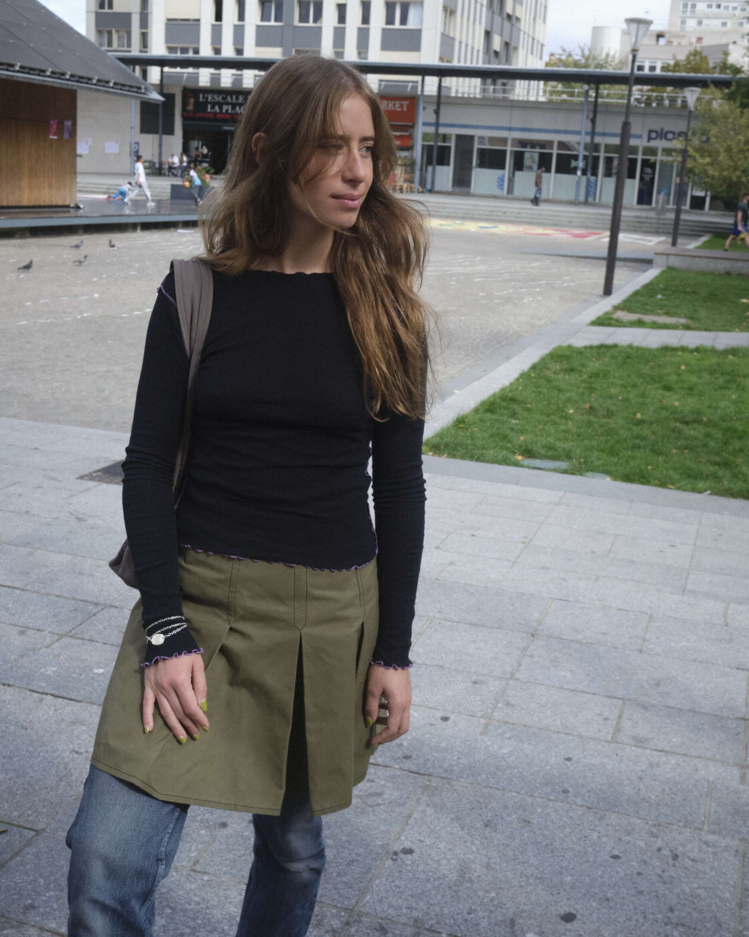 Young woman wearing an enSoie skirt